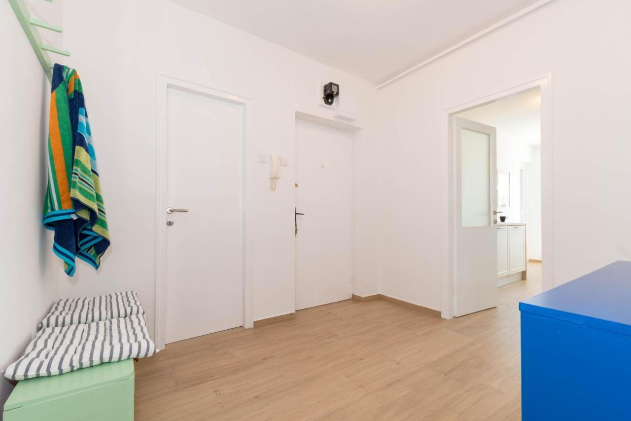 Nona Mileva Apartment Пула Экстерьер фото