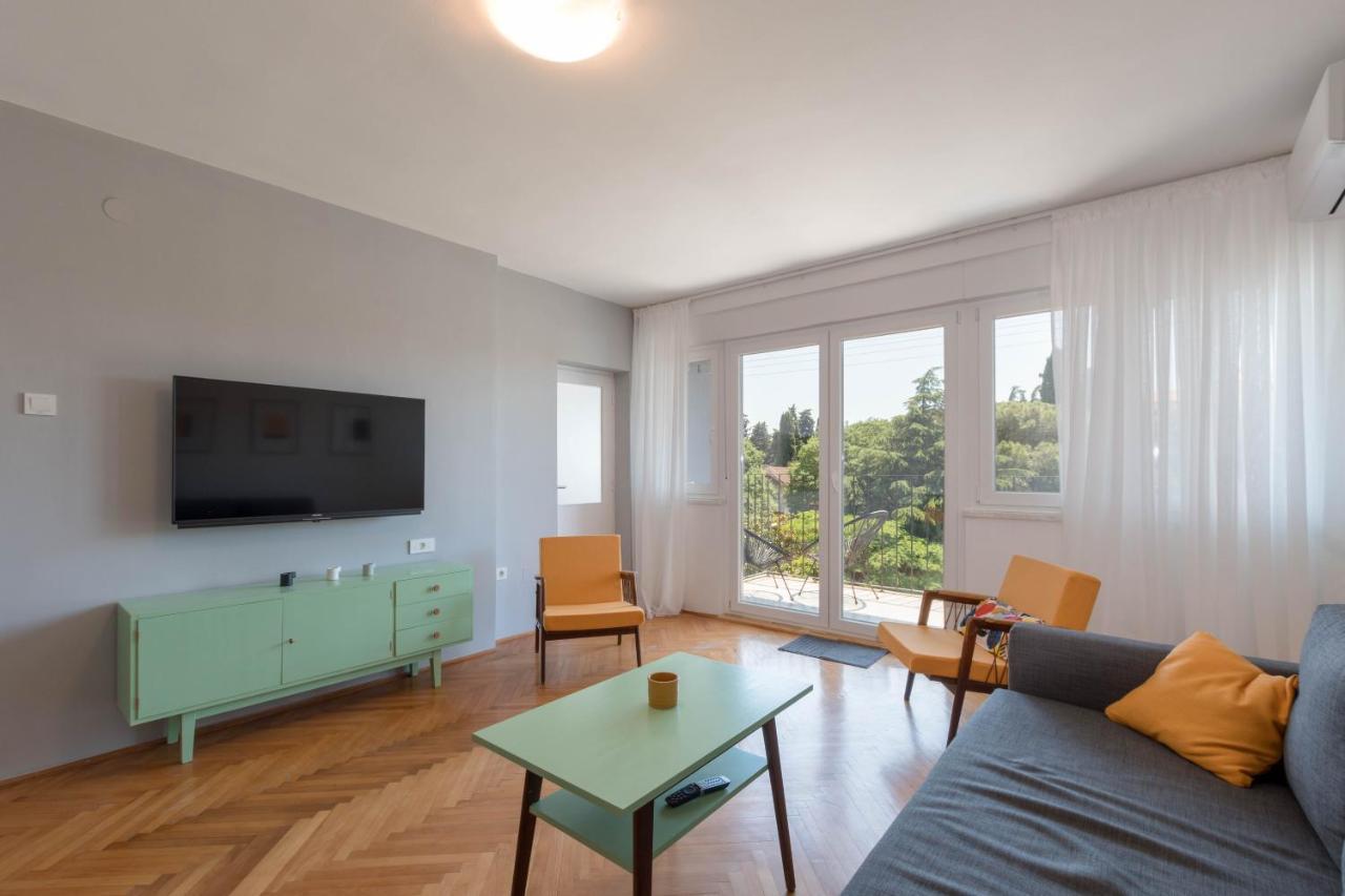 Nona Mileva Apartment Пула Экстерьер фото